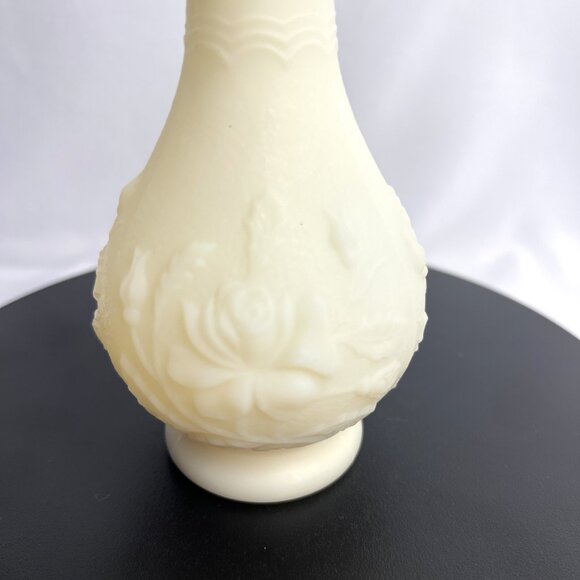 Imperial Satin Glass Vase Vintage Embossed Floral Design Ruffled Rim 9” - Picture 4 of 10